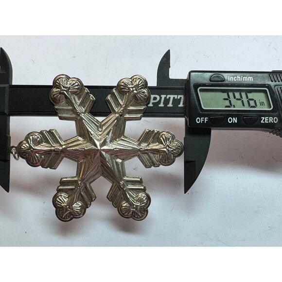 Vintage 1998 Gorham Sterling Silver Snowflake Christmas Ornament 925, 17.4g - Picture 6 of 8